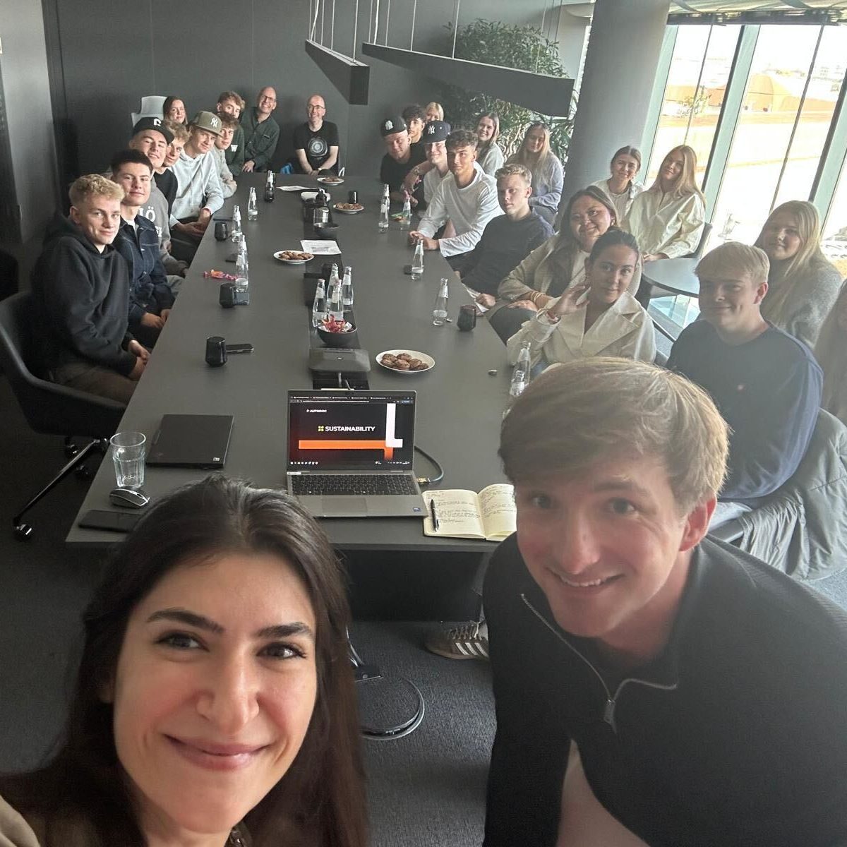 9720b817-47d7-47cb-8351-c1aebf3d21b4 (2)